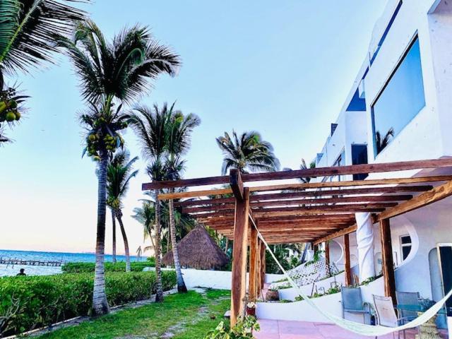 Punta Me Beach Suites Cancún Esterno foto
