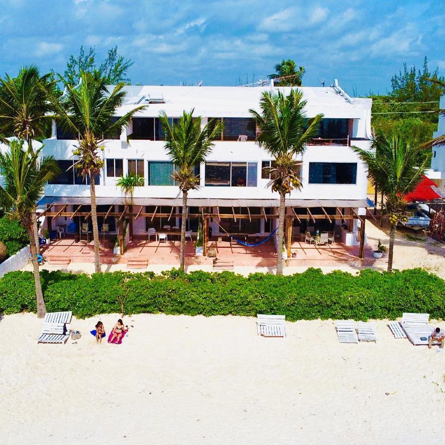 Punta Me Beach Suites Cancún Esterno foto